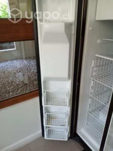 Refrigerador profile side by side