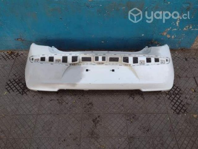 Parachoque trasero Hyundai i