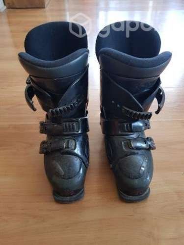 Esquis y botas tamaño 38 mujer