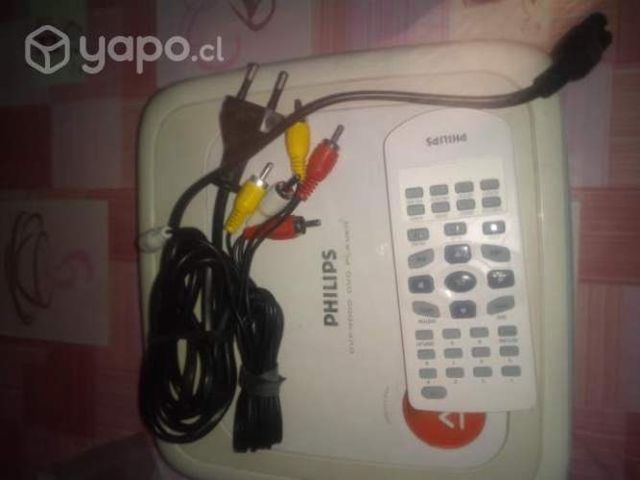 DVD marca phillip con su control