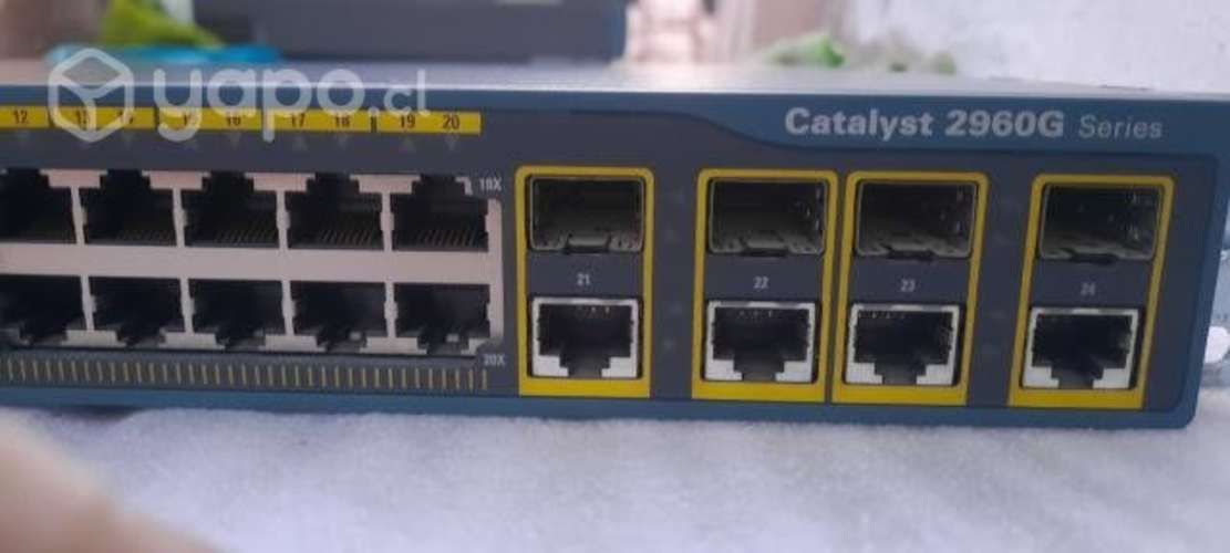 SW L2 Cisco 2960 G 24 puertas