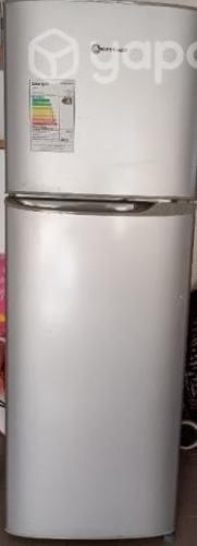 Refrigerador Mademsa Modelo Brezza 205