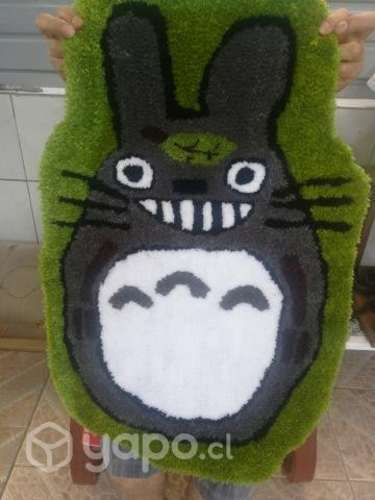 Alfombra Totoro