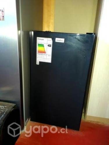 Frigobar con congelador