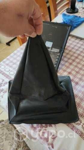 Cuerina palanca de cambios Nissan Terrano