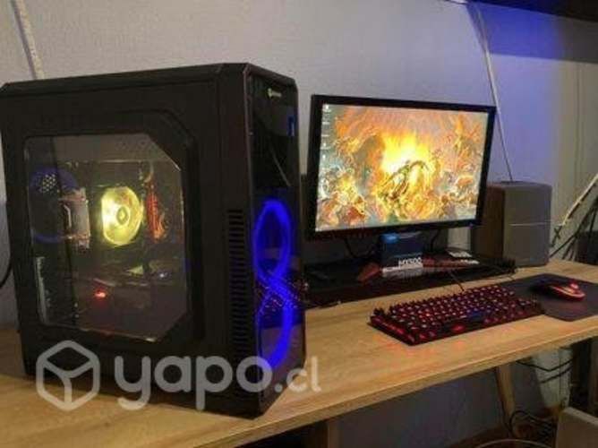 Pc gamer con monitor de regalo