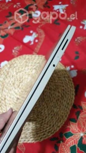 Lenovo IdeaPad 3 Intel Core i3 15.6"