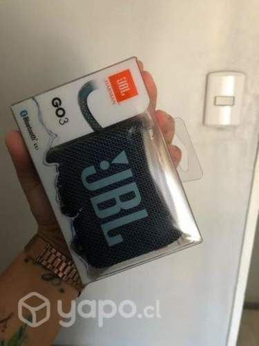 Parlante jbl go3