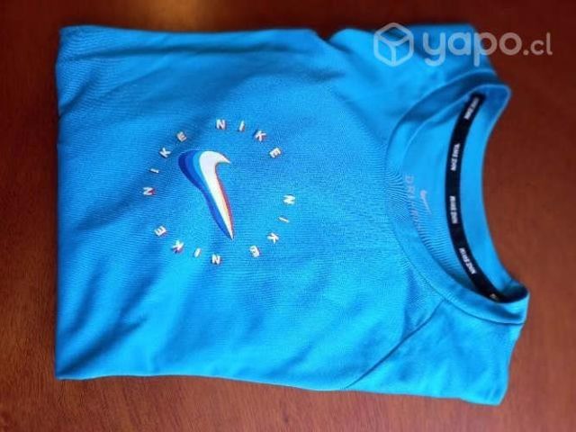 Polera Nike Dri Fit