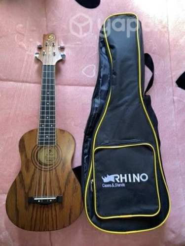 Ukelele Greg Bennett UK-60