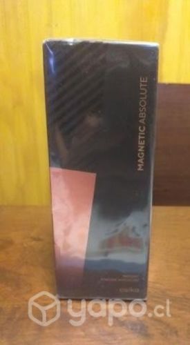 Perfume elegante de buen aroma