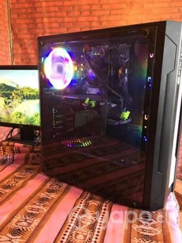 Pc gamer monitor y mouse