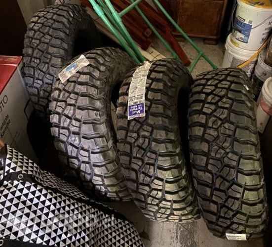 Neumáticos nuevos BF GOODRICH