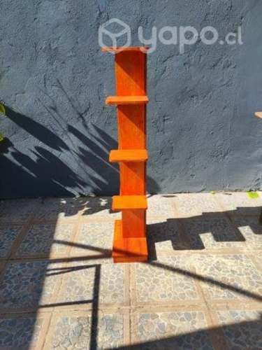 Porta maceteros de madera