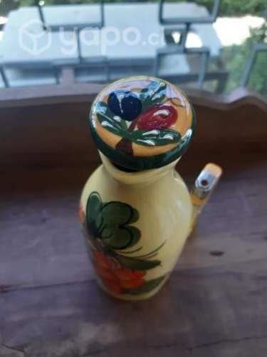 Botella aceitera de cerámica 17 cm