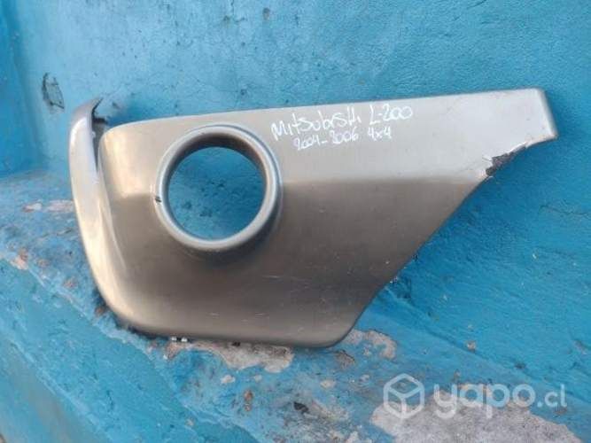 Extensión de parachoque Mitsubishi l