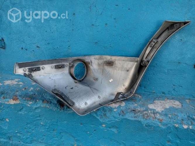 Extensión de parachoque Mitsubishi l