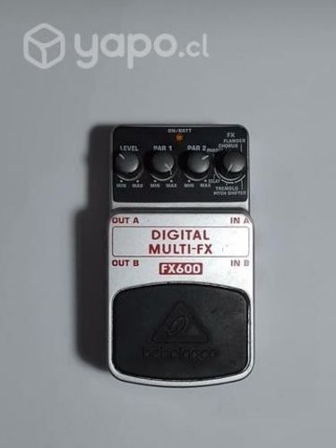 Pedal de guitarra Digital Multi-FX Behringer