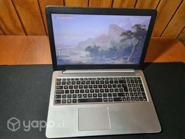Notebook ASUS 15,6" - Core i5 - 8GB RAM Nvidia SSD