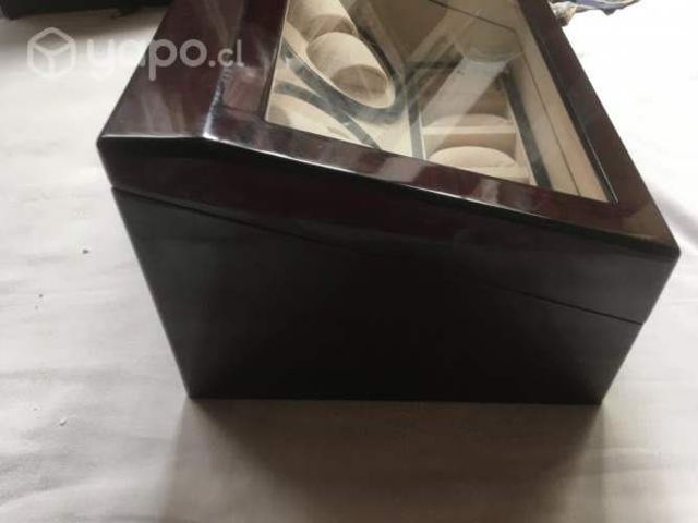 Caja automatica para relojes
