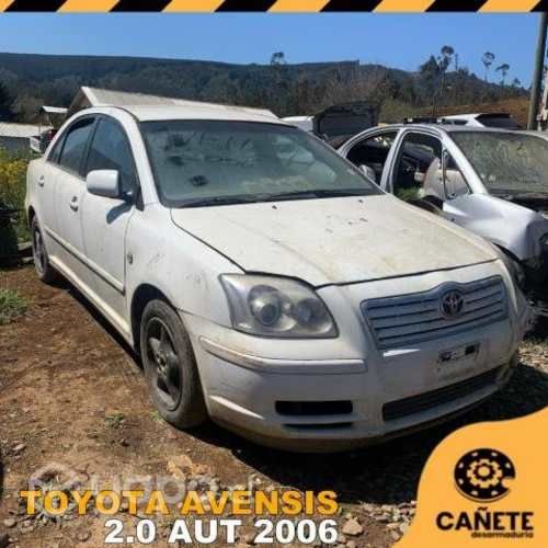 Puerta Toyota Avensis 2.0 AUT 2006
