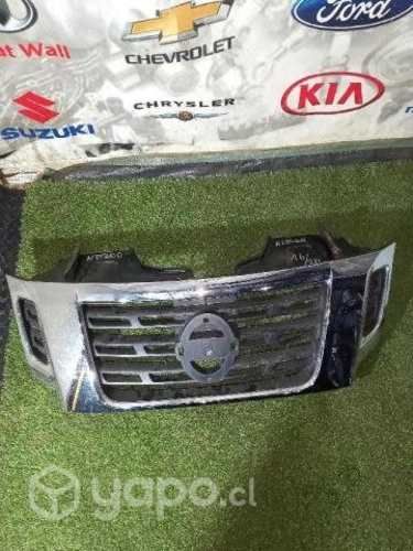 Mascara nissan np300 16 20