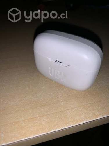 Audifono inalámbricos JBL TUNE130nc
