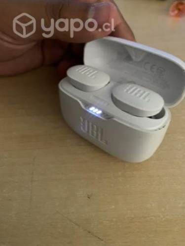 Audifono inalámbricos JBL TUNE130nc