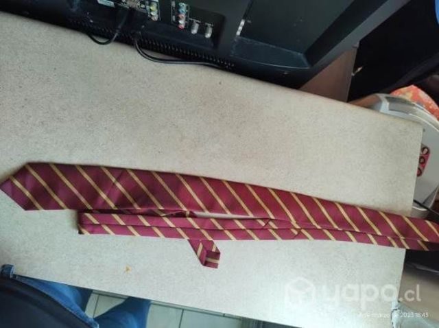 ropa escolar nueva liceo B-13