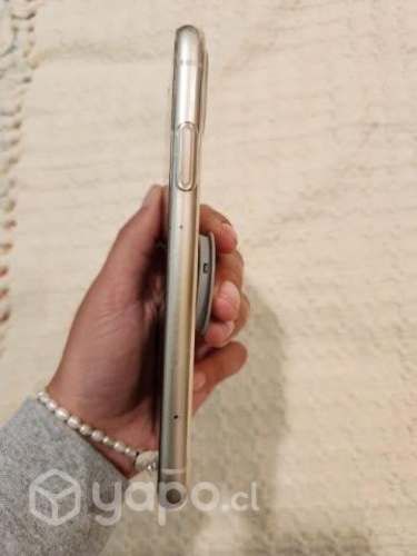 IPhone XR pocos meses de uso