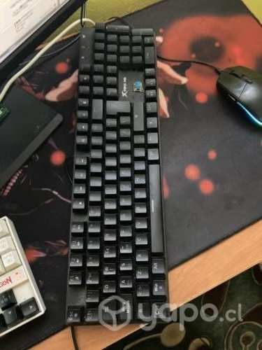 Teclado mecánico 100% blue