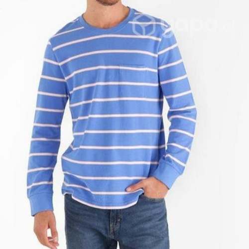 Polera levis manga larga