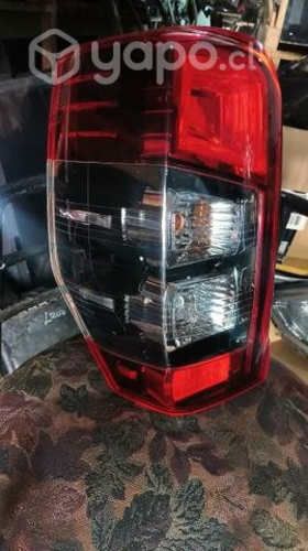 Foco izquierdo l200 led 2019-2022 original