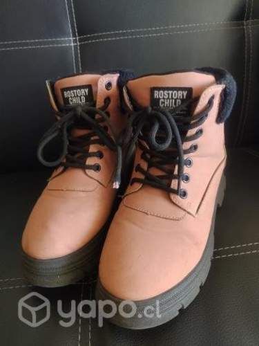 Botines nuevos talla 37