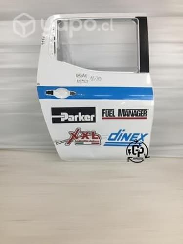 Puerta trasera Rh Nissan np