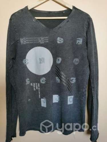 Polera JJO en perfecto estado