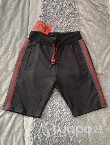 Short deportivo talla S