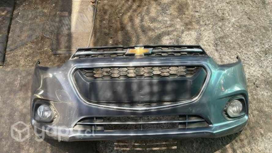 Parachoque delantero chevrolet spark gt sedan 2021