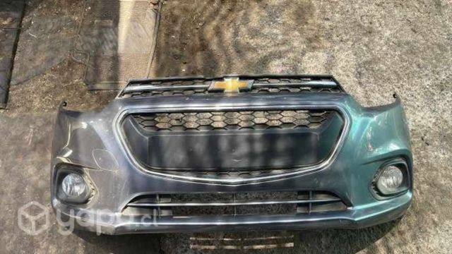 Parachoque delantero chevrolet spark gt sedan 2021