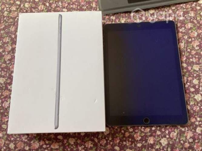 Ipad sexta generación, lápiz y teclado todo origin