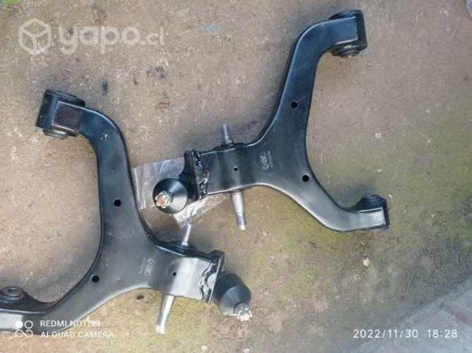 Bandejas inferiores ssangyong action sports