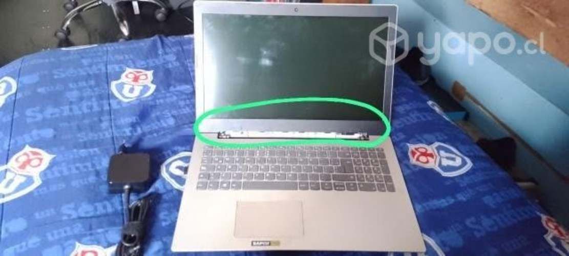 Notebook Lenovo Ideapad 330s 15ikb con Detalle