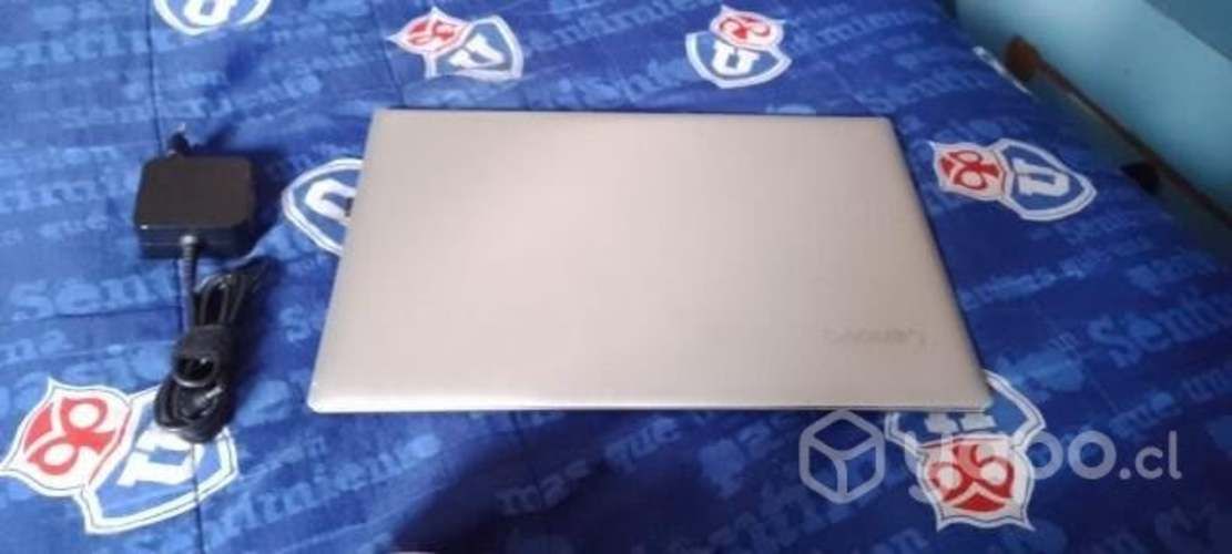 Notebook Lenovo Ideapad 330s 15ikb con Detalle