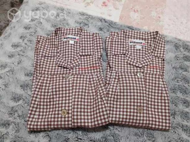 2 delantales cuadrille niña T. 8 Sagrado corazon