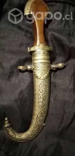Antiguo puñal