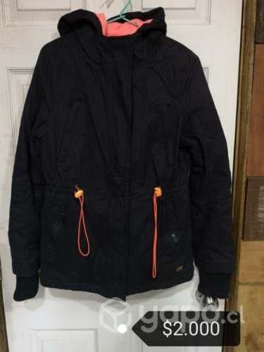 Remate chaquetas desde $2000