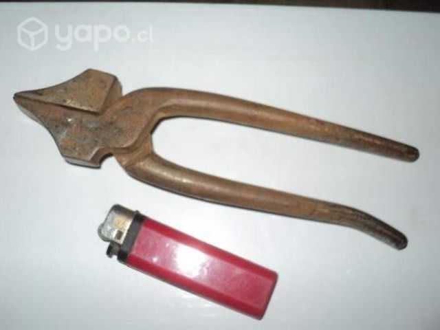 Antiguo Alicate Marca : Vulcan ( Acero Rápido.)
