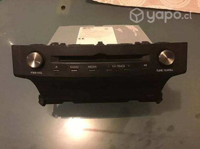 Radio lexus is250