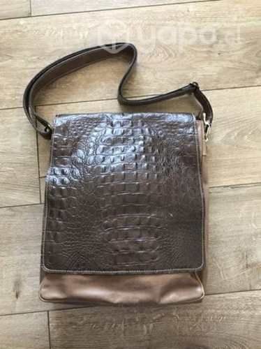 Cartera de cuero, manufactura nacional