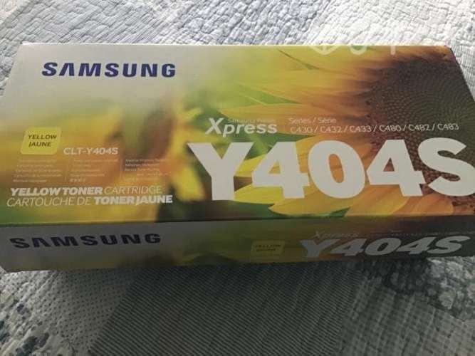 Toner Amarillo Original para impresoras samsung